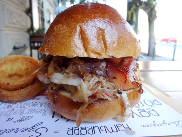 A Bamba Marha októberi ajánlata: Oktoberfest Burger