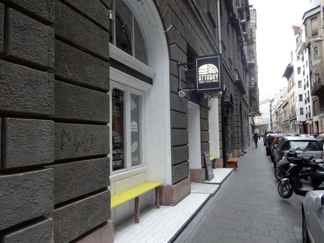 Burger Mustra #27 - Attaboy!, Budapest