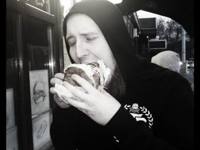 Burger Mustra #7