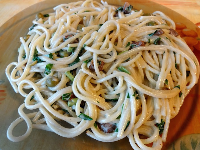 Medvehagymás spagetti