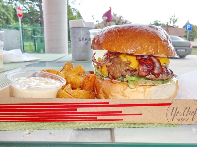 Burger Mustra #157 - Yes, Chef!, Újkígyós