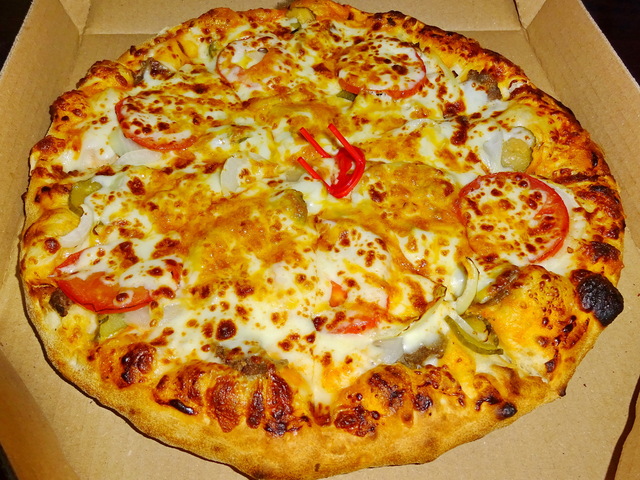Sajtburger Pizza a Pizza Forte újdonsága