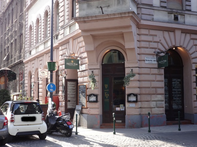 Itt jártam: Fiktív Pub