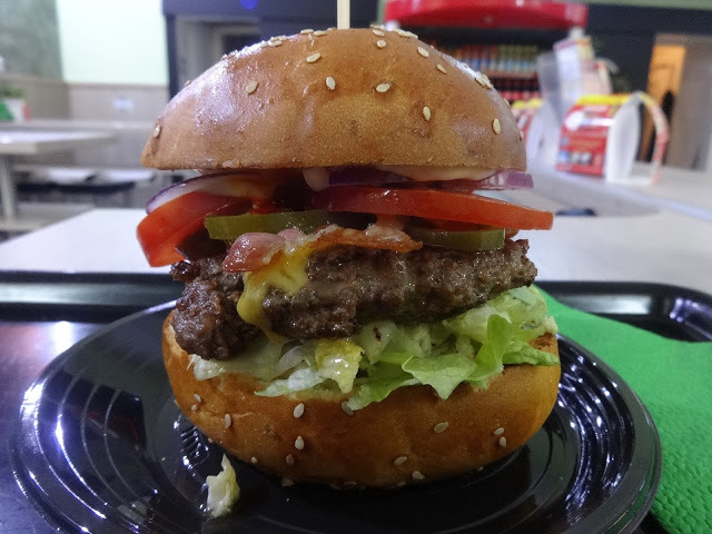Burger Mustra #82 - Chili's Burger, Budapest