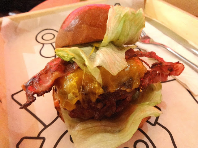 Burger Mustra #90 - Burger & Love, Budapest