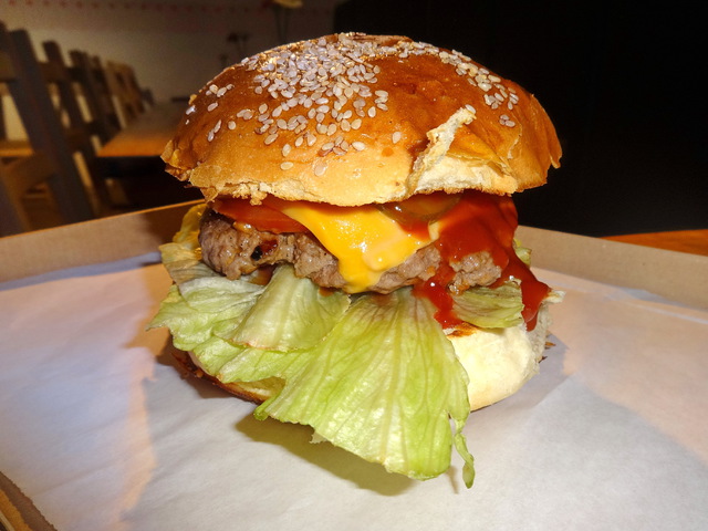 Burger Mustra #127 - Almási Bistro, Budapest