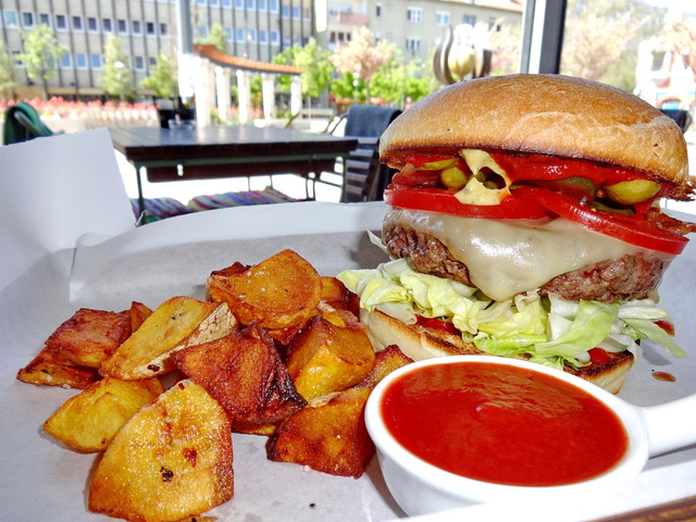 Burger Mustra #149 - Díszpinty Gasztro Bár, Zalaegerszeg