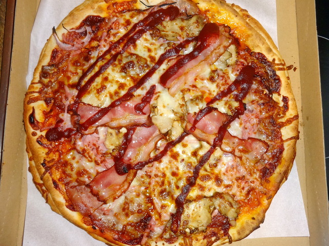 A Don Pepe kimaxolta a húsimádó pizzát!