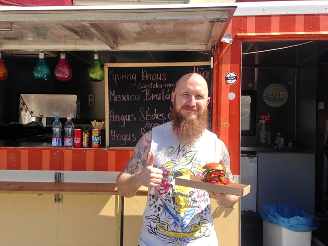 Extravagáns burgerek a Piknik Utczabár kínálatában!