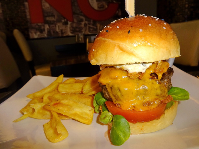 Burger Mustra #120 - Kedvenc Bisztró, Budapest