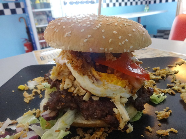 Burger Mustra #98 - Dreamburger, Székesfehérvár