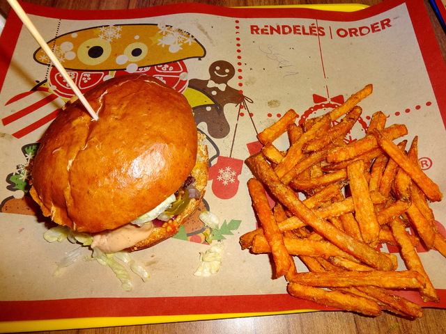 Visszatérés a Magic Burgerbe