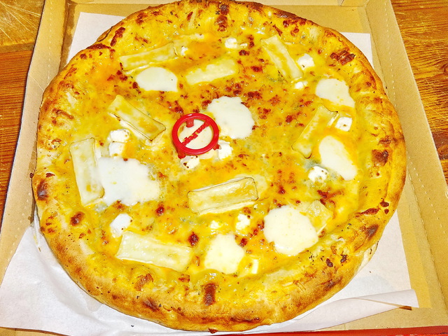 10 féle sajttal támad a Don Pepe havi extra pizzája