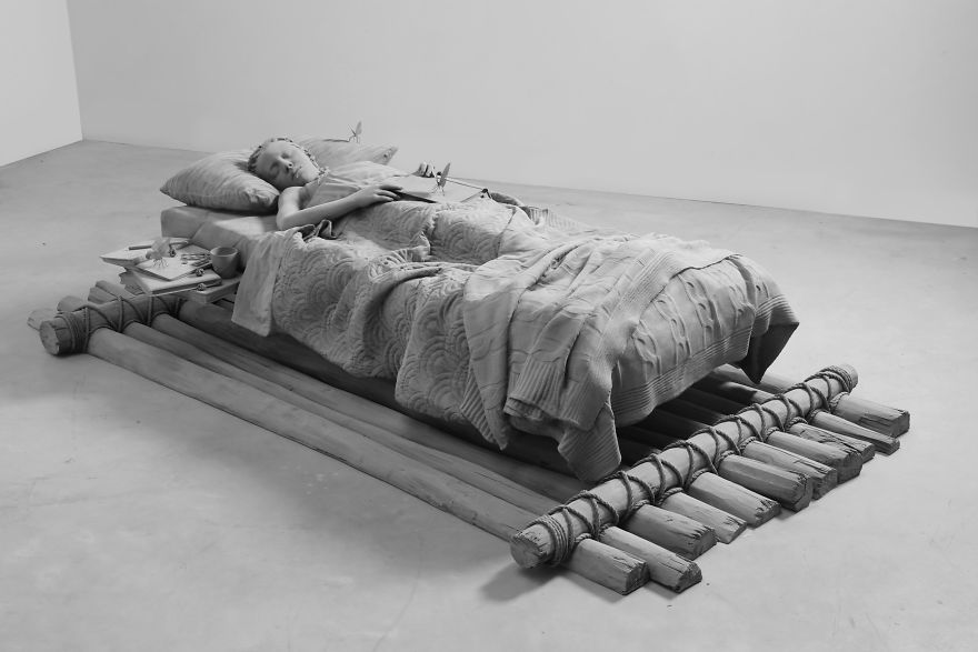 these-sculptures-by-the-belgian-artist-give-the-impression-that-they-can-come-to-life-at-any-moment-5b62b110c95b3_880.jpg