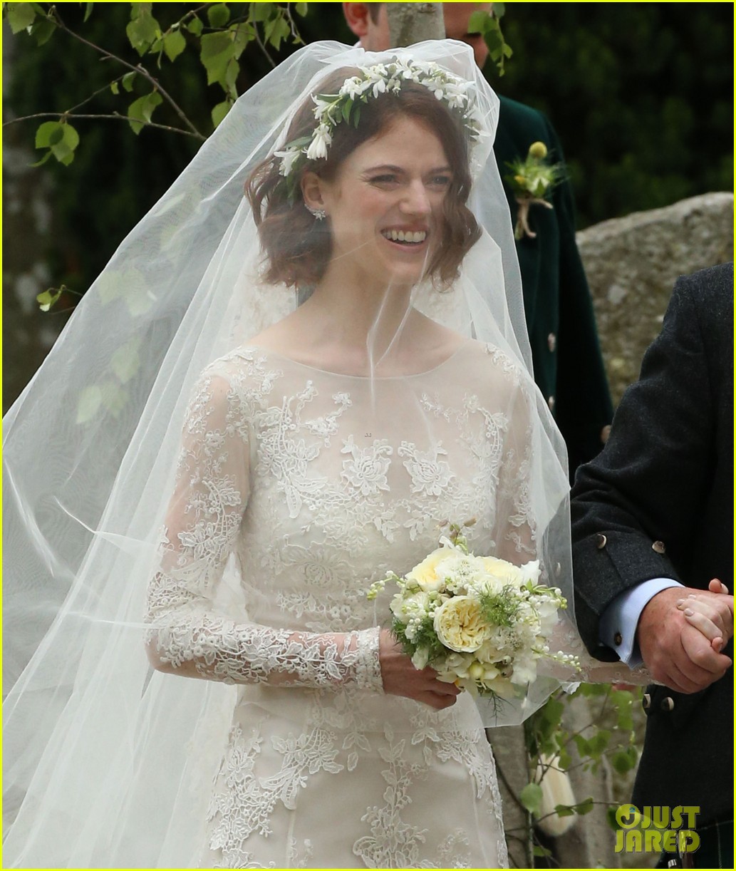 kit-harington-rose-leslie-wedding-photos-19.jpg