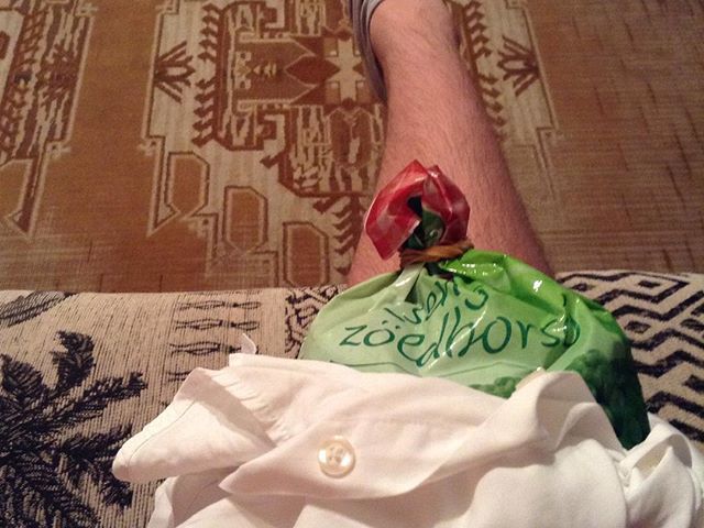 Ha faj a terded jegeld zoldborsoval #ice#peas #knee