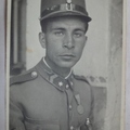 Csapó Béla huszárként: katonakori fénykép