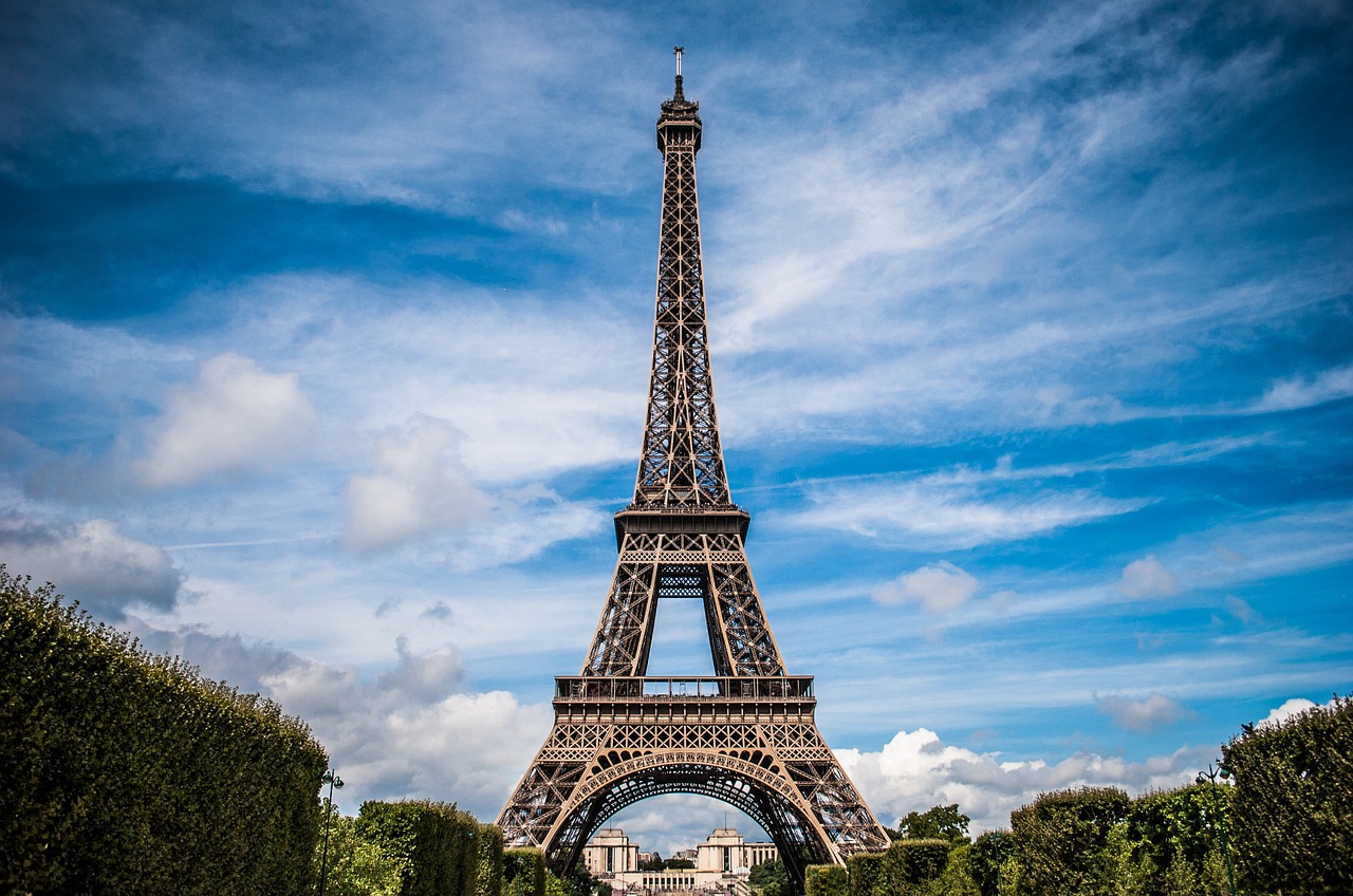 eiffel.jpg