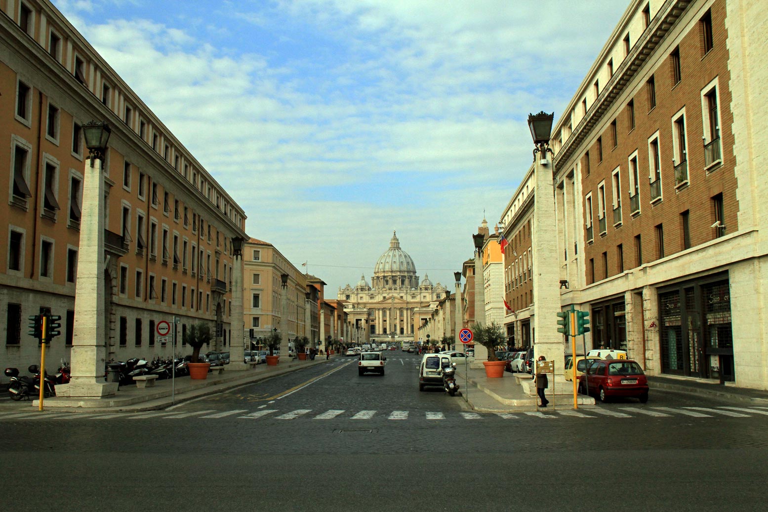 Irány a Vatikán