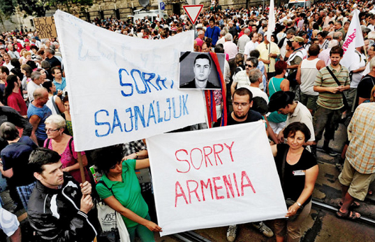 Örmény-tüntetés-1.PNG