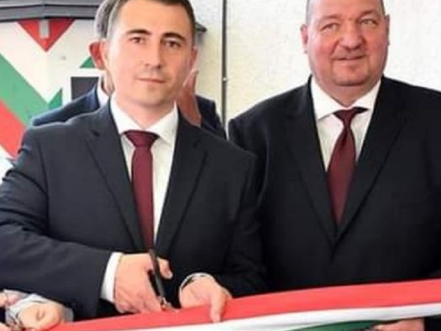 Mit csinált Csepel polgármestere októbertől júliusig?