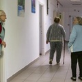 Újra kihagyták a szociális szférát, nyoma sincs béremelésnek a 2026-os költségvetési tervben