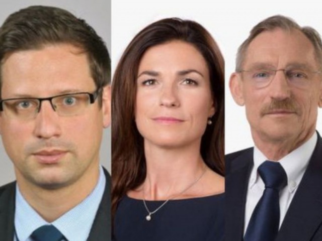 A félelemtől ingerült bábuk magánya