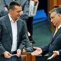 Szélsőséges Orbán-Rogán hazugságokkal az izmos középosztályért