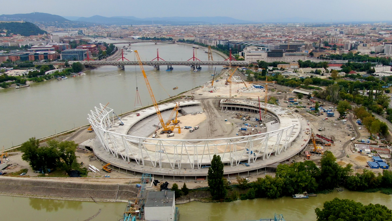 atletikai_vb_stadion_epites_kozben.jpg