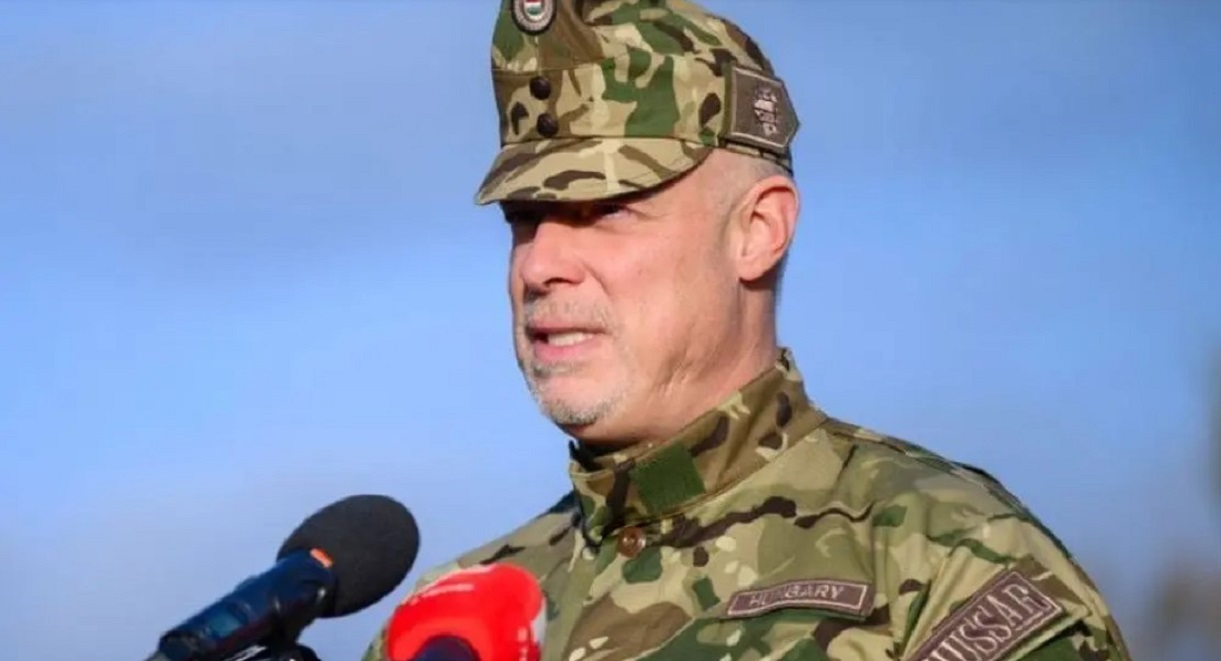 szalay-bobrovniczky_kristof_honvedelmi_miniszer.jpg