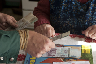 45 ezer forint hiányzik az átlagnyugdíjból
