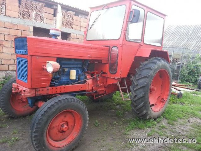 u650-roman-traktor-14156-1.jpg