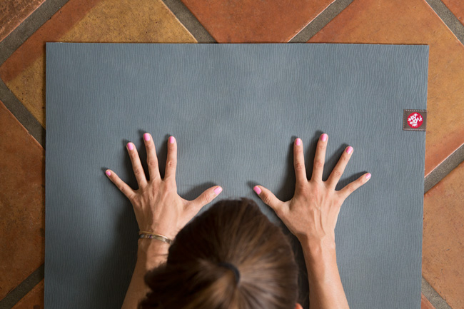 manduka-yoga-mat.jpg