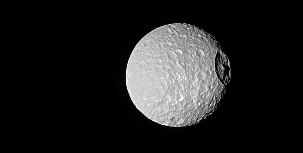 mimas.jpg