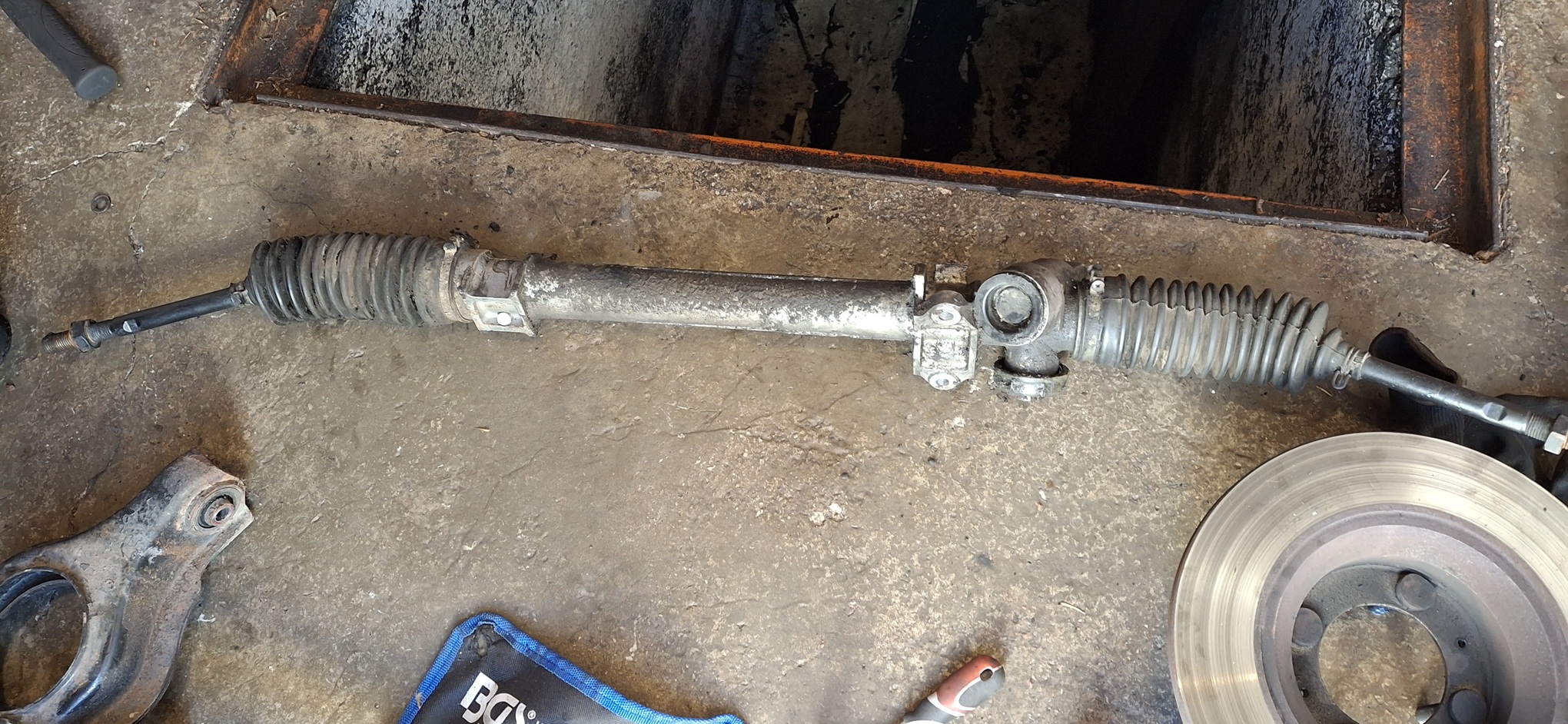 Ha már ki lett szedve, elmegy felújításra