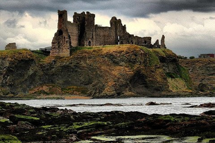 Szellem riogatja egy skót kastély látogatóit