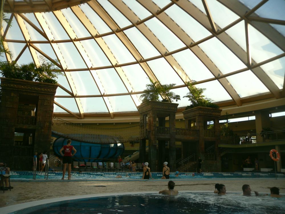 csobbanj-teo-wassermann-aquaworld-elmenyfurdo_1.JPG