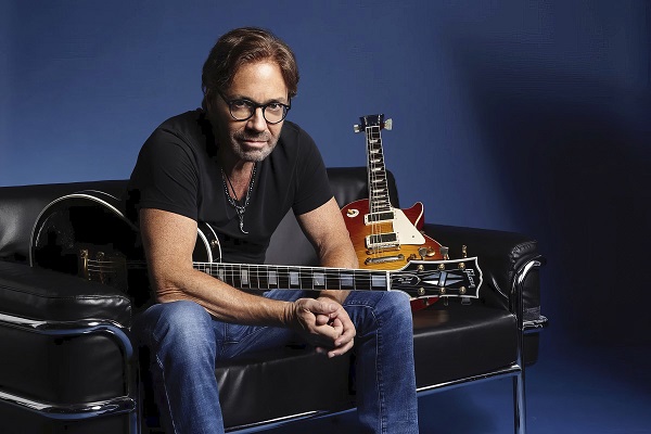 al_di_meola_1.jpg