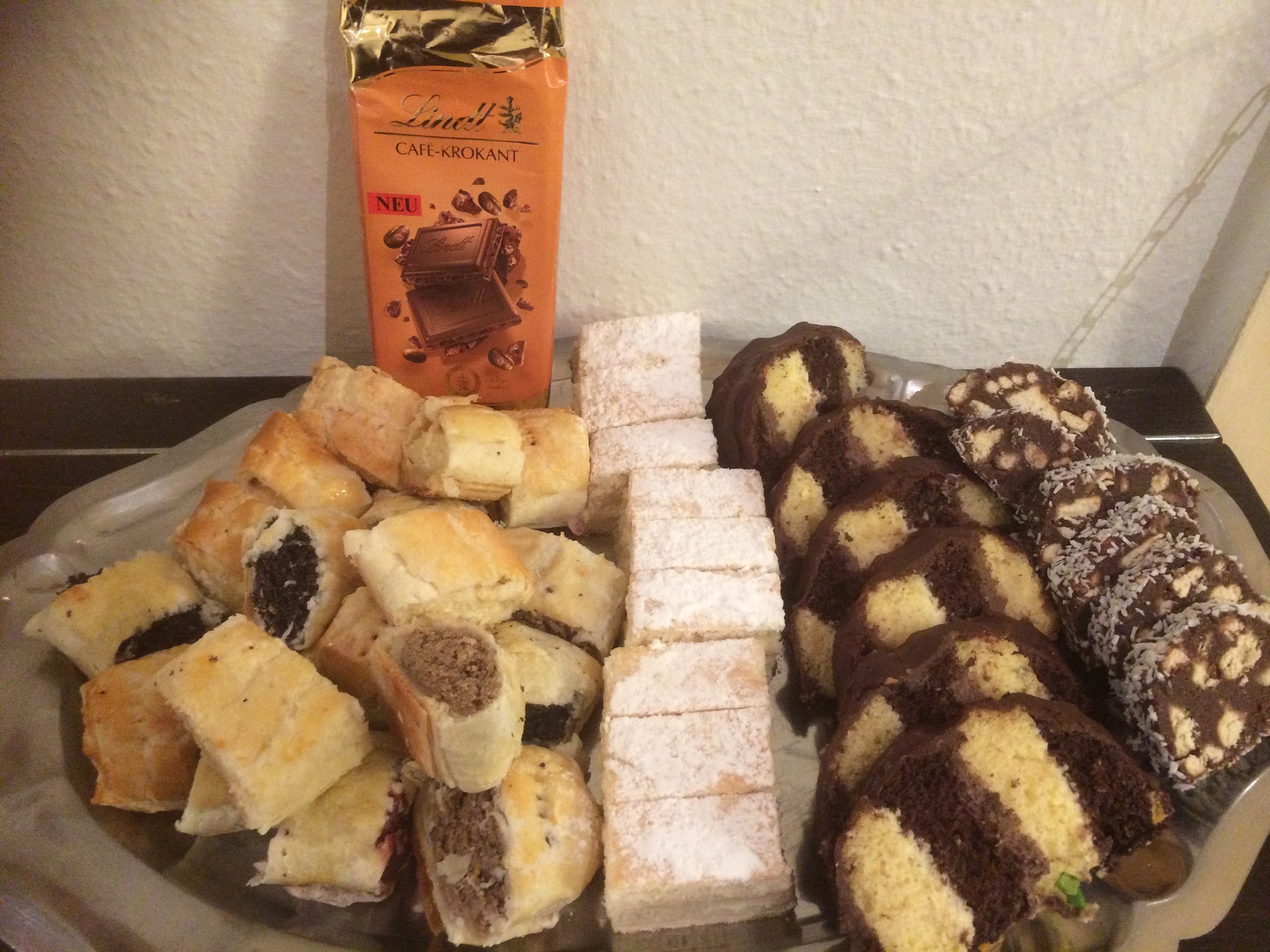 lindt_cafe_sutivel.jpg