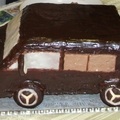 Születésnapi Mercedes Benz Viano csokoládé torta részlet (11.)