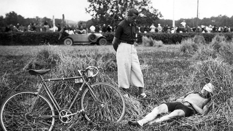 french-cyclist-amedee-fournier-resting-during-the-the-1939-tour-de-france_jpg.jpg