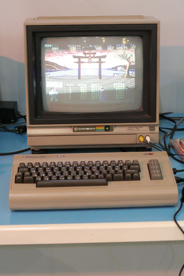 c64.jpg