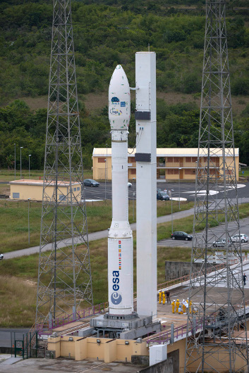 vega_on_pad_2_sm.jpg