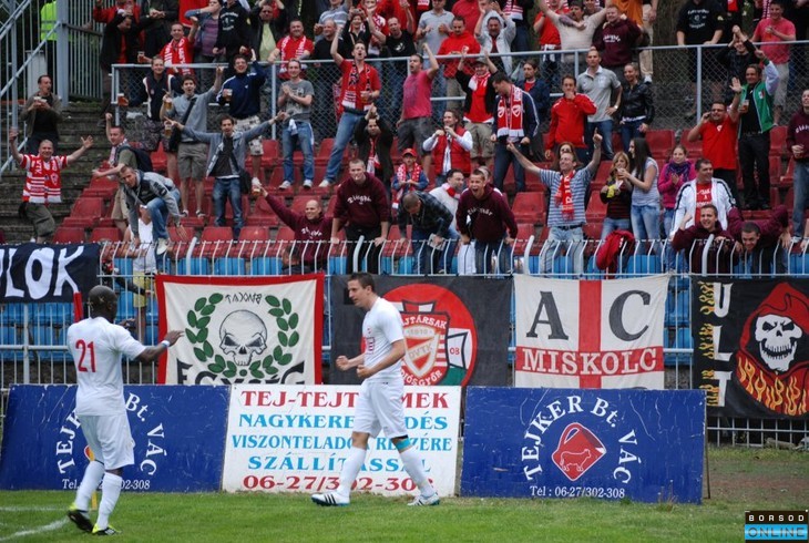 2011.04.30_Vác - DVTK 001.JPG