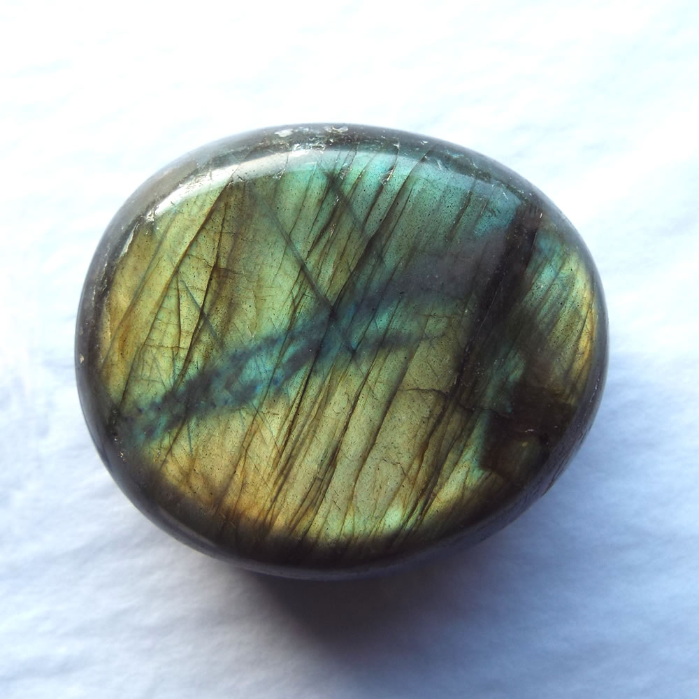 labradorite-pebble-3.jpg