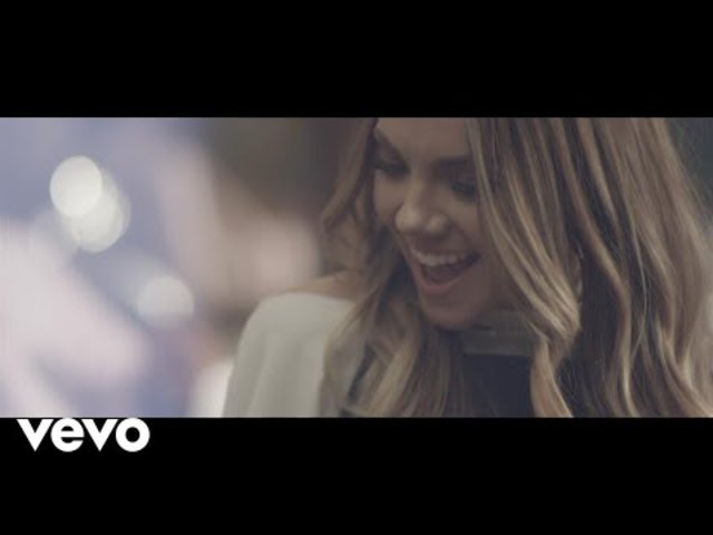 Danielle Bradbery - Sway magyarul
