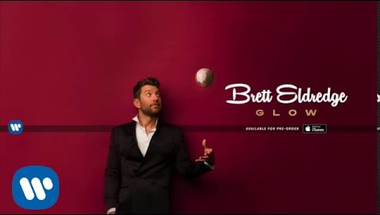 Brett Eldredge - Baby It's Cold Outside (feat. Meghan Trainor)