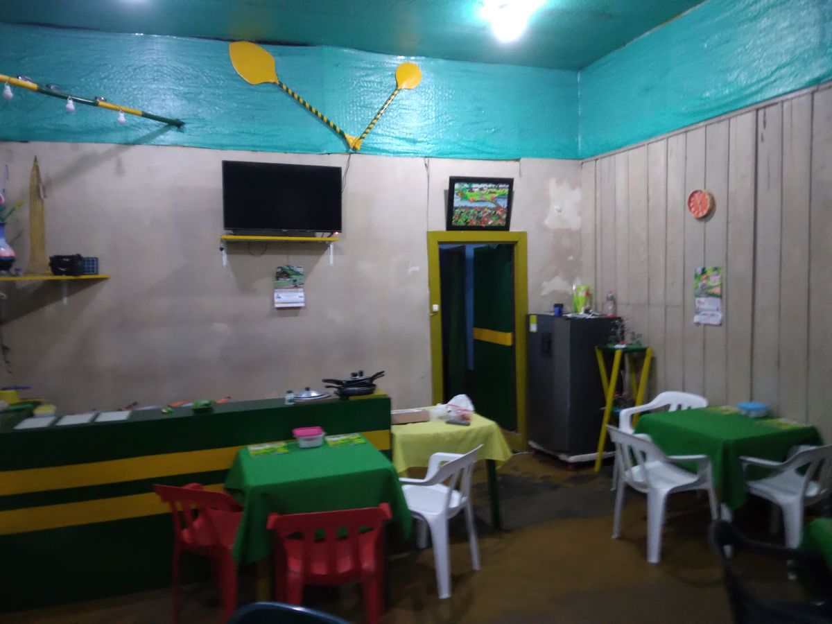 Kis egyszerű étterem Amazóniában