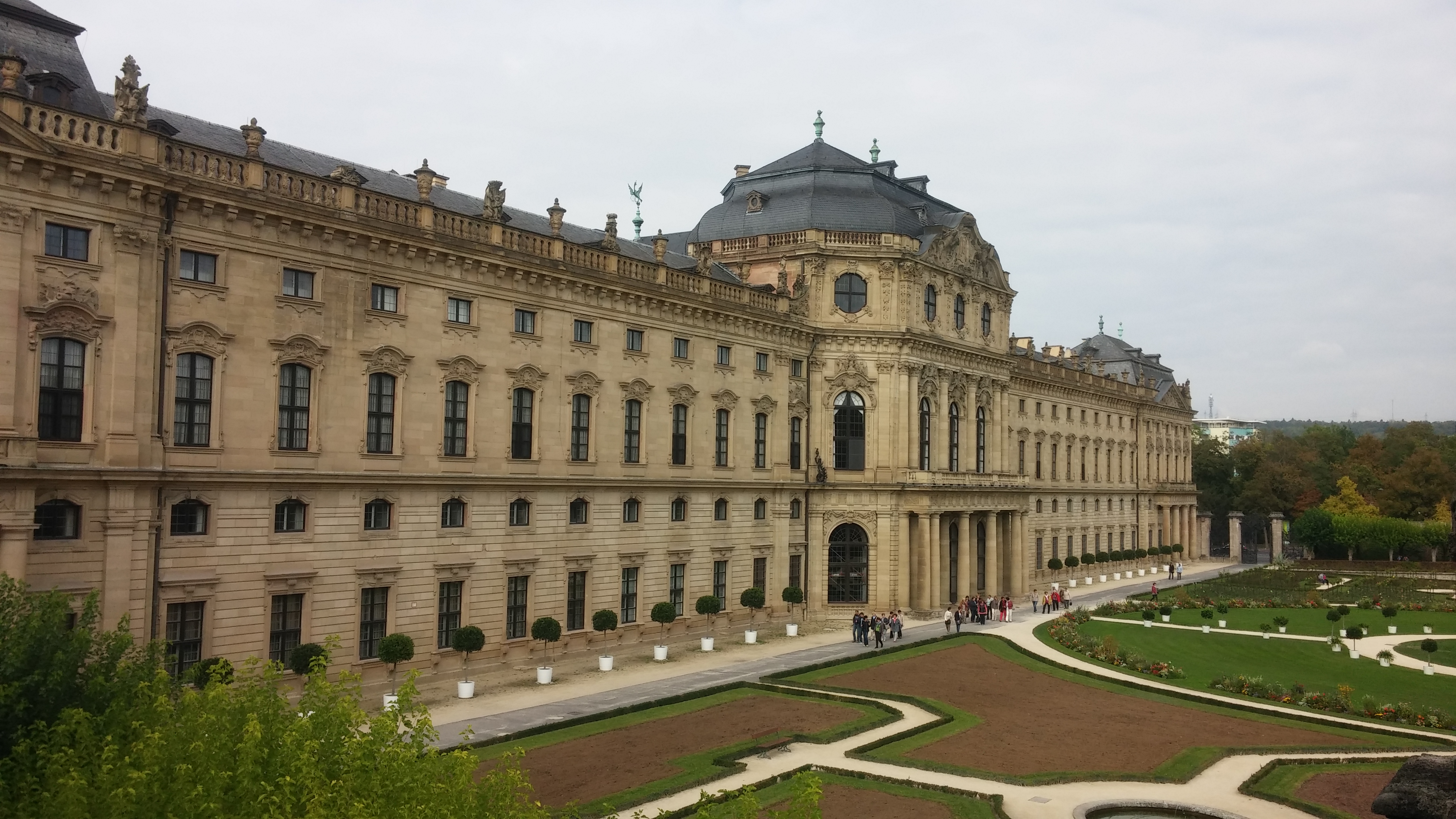 Az Érseki Palota (Residenz)