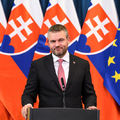 Robert Fico erősödését hozhatja a szlovák elnökválasztás eredménye